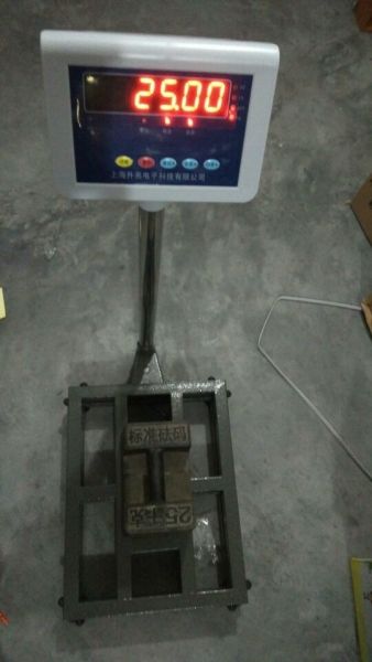 提供蘇州計重60kg電子臺秤廠家