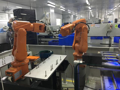 機(jī)器人總動員!鍵盤鼠標(biāo)還可以這樣生產(chǎn)